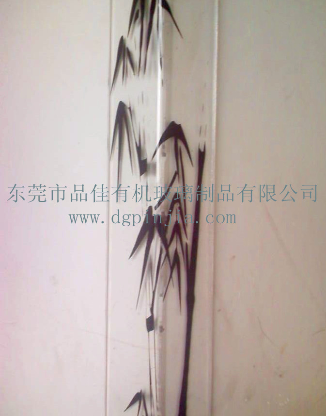 有機(jī)玻璃護(hù)墻角